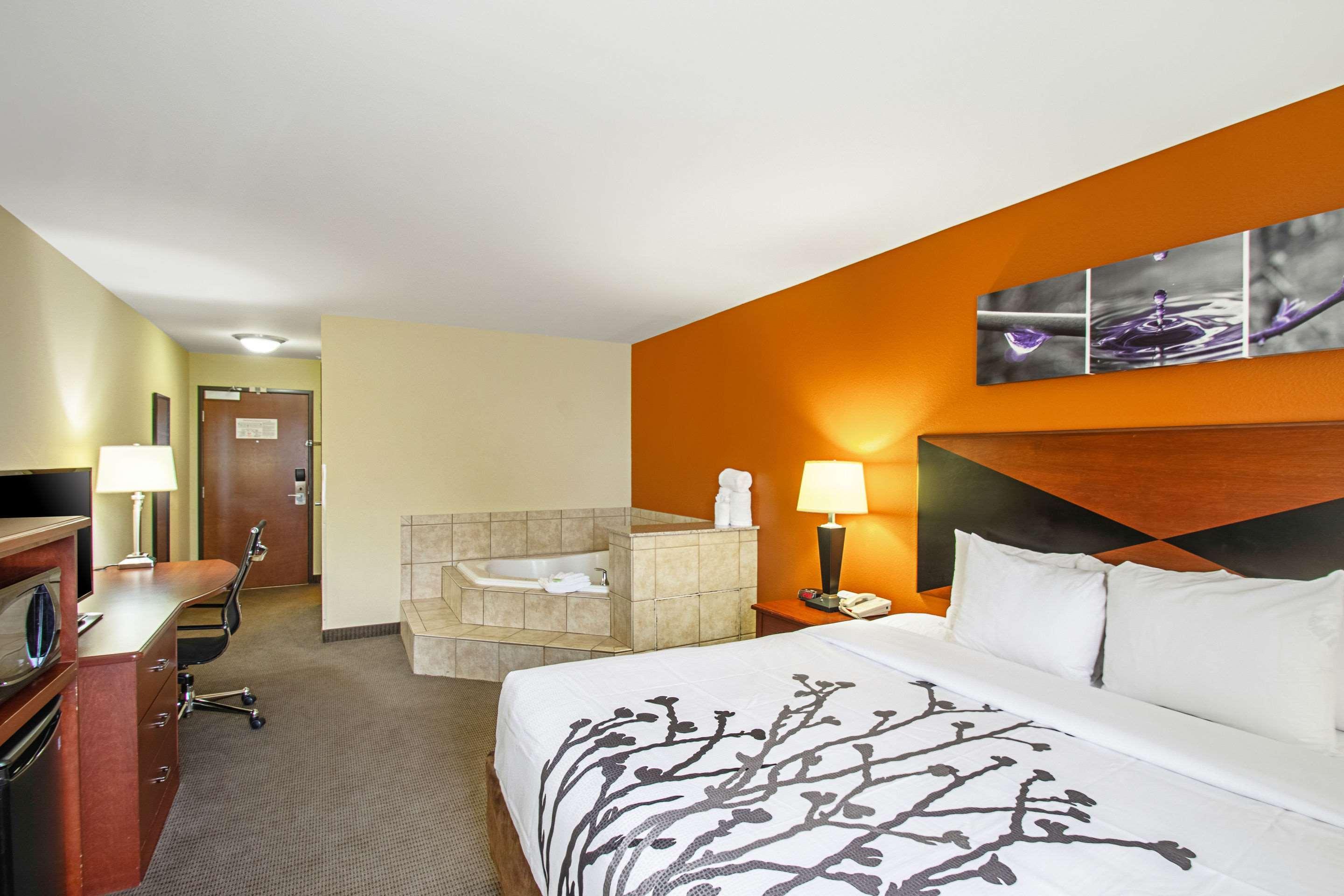 Sleep Inn & Suites Madison - Monona Ngoại thất bức ảnh