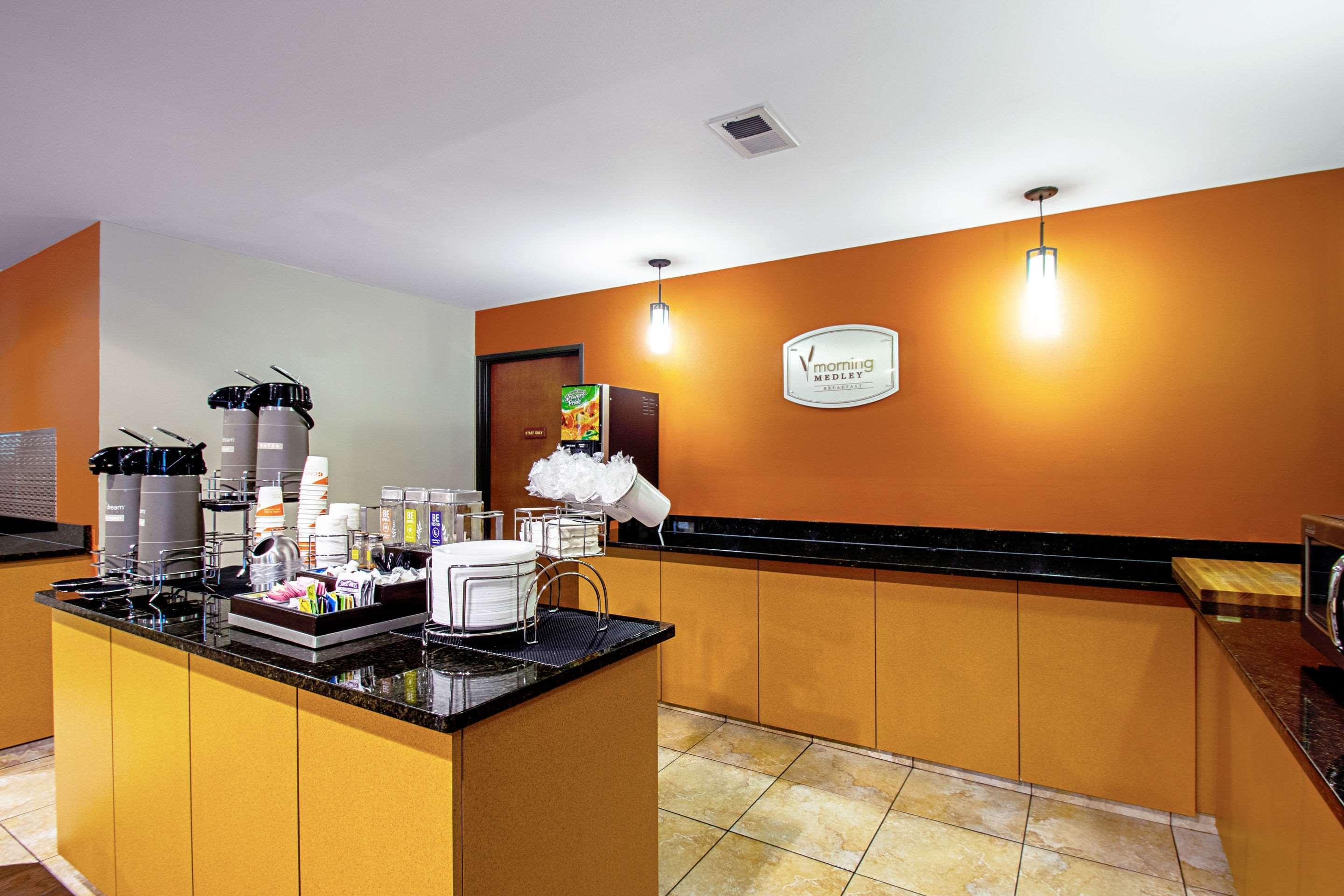 Sleep Inn & Suites Madison - Monona Ngoại thất bức ảnh