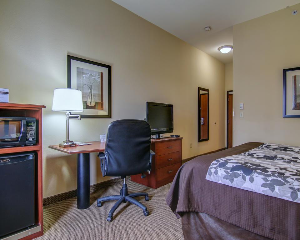 Sleep Inn & Suites Madison - Monona Ngoại thất bức ảnh