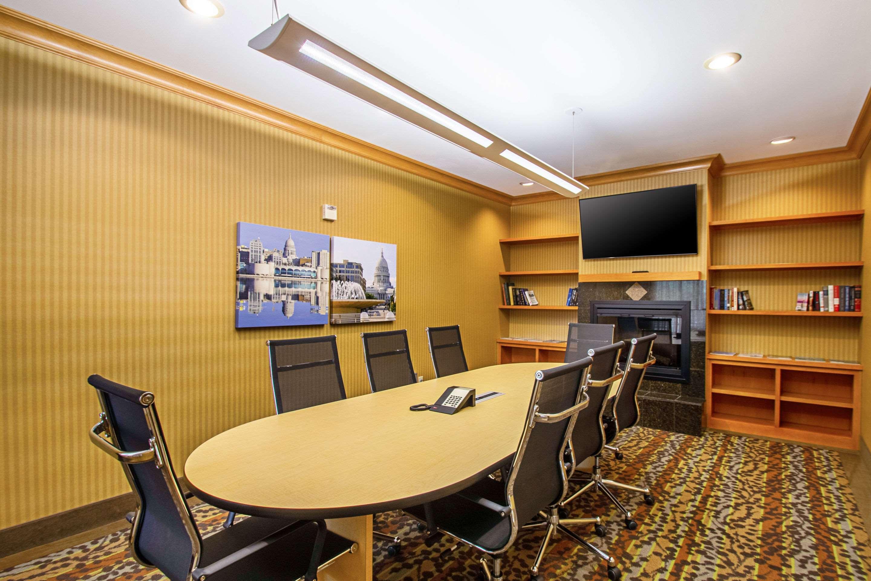 Sleep Inn & Suites Madison - Monona Ngoại thất bức ảnh