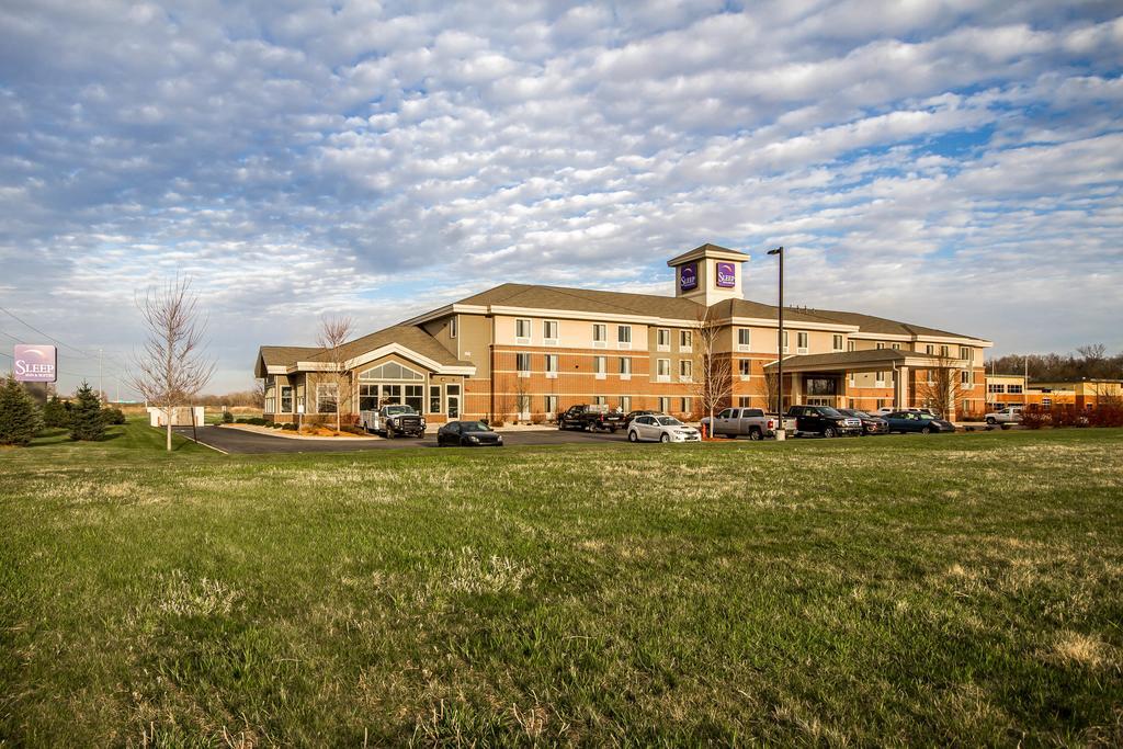 Sleep Inn & Suites Madison - Monona Ngoại thất bức ảnh